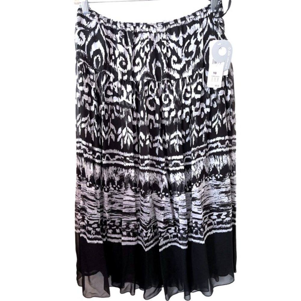 Nine West NWT 100% Silk flowy Midi Skirt 10